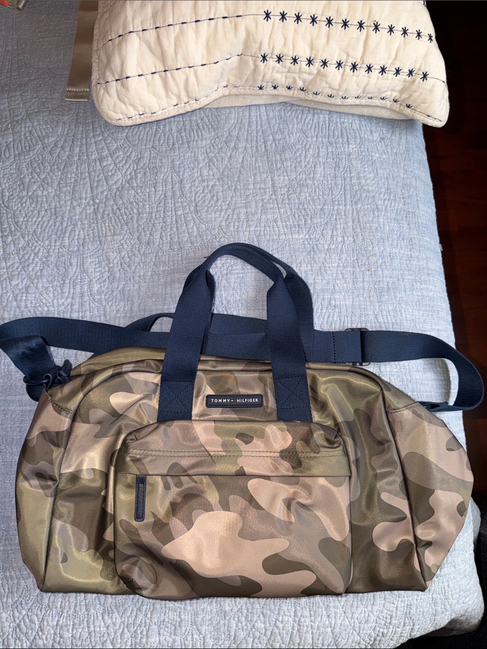 Tommy Hilfiger Camo Duffel Bag - Khaki & Olive